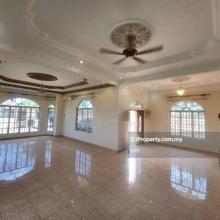 Near Sekolah Rendah Islam  SMK Dato' Abu Bakar Baginda