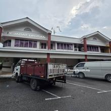Rare Corner for rent at Puchong Bandar Kinrara 3