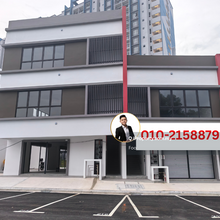 Bukit Jelutong Laman Idaman U8 , Shah Alam Shoplot For Rent