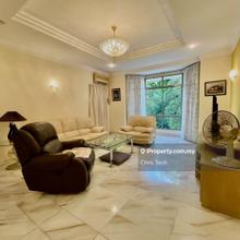 Low floor, hill view, fully furnished & good buy unit!