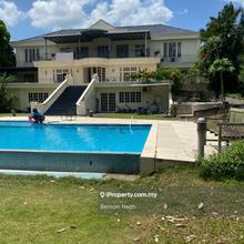 Leisure Farm Bungalow house for Sale