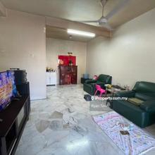 Terrace house for Sale