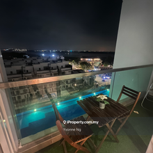 Paragon Residence Seaview