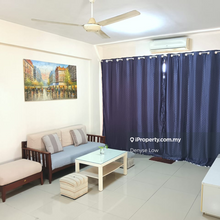 Strategic location near shops, Mrt Surian