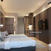 Freehold Residence Near KLCC, 50m Walking Distance To MRT Station