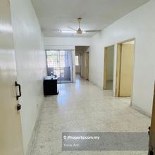 Flat 3 Bilik 2 Bilik Air di Lokasi Strategik Kajang! 