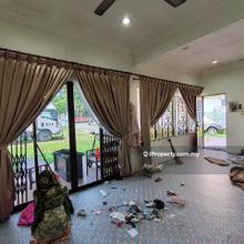 Majidee Park Single Storey Bungalow House For Sale