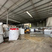 Taman Ria Jaya 1.5 Storey Semi D Warehouse For Sale