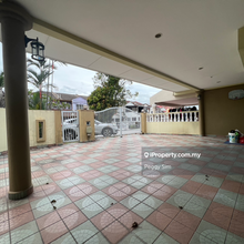 Corner Lot in Tempua opposite IOI Mall