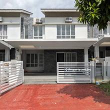 D'kayangan Superlink Terrace facing open Seksyen 13 Shah Alam