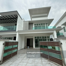 Mutiara Bestari cluster house