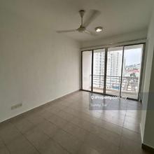 Putra Place B2 Corner 1000sft 3r2b1cp Original