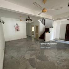 USJ 18 - Double Storey House Gated& Guarded  for Rent