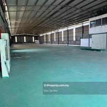 Big Detached warehouse in Juru for rent