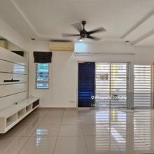 Corner unit with garden