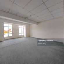 Lintang Batu Maung 1st or 2nd floor shop office bare unit