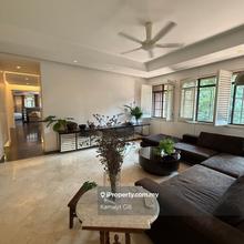 Living in resort style in the city