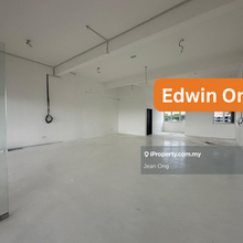 Nice Unfurnished Shoplot at Elevate @ Gravitas, Jalan Baru for Rent