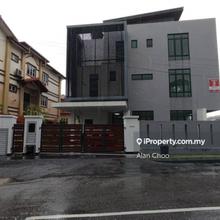 3 Storey Bungalow With Private Lift