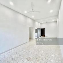 Charming Refurbished 1-Storey Terrace