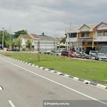 Commercial Land at Roadside for Rent in Batu Maung