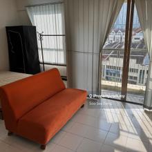 Ritze Perdana, Block A, Middle Floor