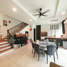 Double Storey Cluster Corner Lot Eco Majestic Stoneridge