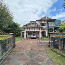 Corner Lot Cantik Double Storey Terrace at Bukit Jelutong
