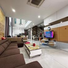 Villa Seri Austin Heights Big Corner 3 Storey Bungalow For Sale