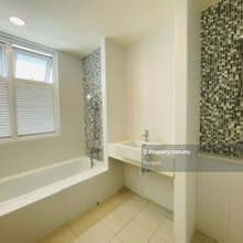 28 Dutamas Penthouse 
