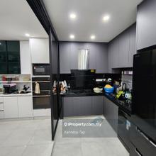ID Designed Fully Renovated & Furnished House! Rare Unit To Sell!