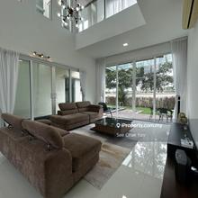 Contemporary 4-Sty House in Melawati with Stunning Views