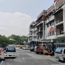 Shop apartment located in strategic location in Puchong Intan