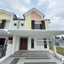 Musika Setia Alam 2 Storey Corner Lot with Open Yard Behind For Sale