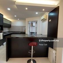 Walking Distance to Kiara 163 and Mkis 