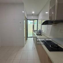 Partly furnished Semi D 
