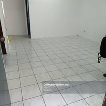 Pangsapuri Baiduri very nice unit for sale