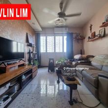 Value Buy ! Tastefully Renovated and Furnished Unit ; Move In Ready 