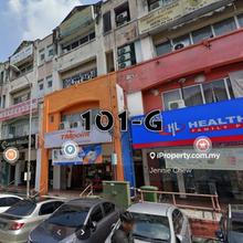 Facing mainroad Bandar bukit tinggi 2nd floor office freehold sale