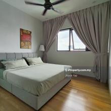 High floor unblocked city view for sale with good condition