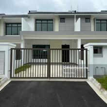 Double storey house for rent @ Jalan Lavender 2 (Desaru)