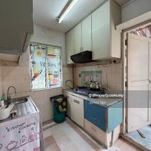 Limited Unit, Leasehold Non Bumi Lot, Walking to LRT