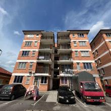 Renovated Low Level Unit 