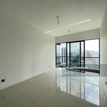 Dutapark dual key KLCC view brand new