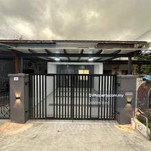 Double Storey Low Cost @ 33 Jalan Rotan Sega, Taman Ria, Plentong
