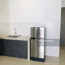 Splender Platinum Semarak Partially Furnished High Floor Pool View