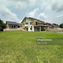 Seremban 2 Semi d Corner lot, Brand New