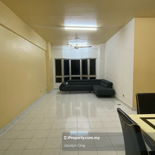 Good condition Dwi Mahkota Tampoi Larkin 4 bedroom Rm1700