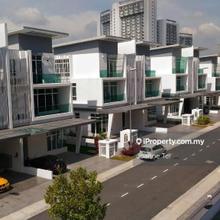 Semi-D house for Sale
