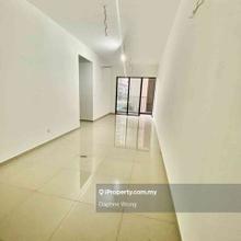 Basic Unit, Under Bank Value, Bumi Lot, Ready move in anytime!